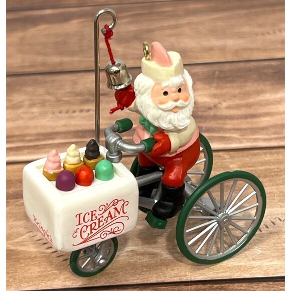 1986 HALLMARK KEEPSAKE ORNAMENT QX404-3 KRINGLE'S KOOL TREATS TRICYCLE ICE CREAM - Picture 5 of 8